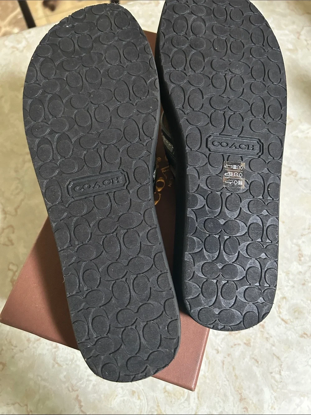Coach stylish thong